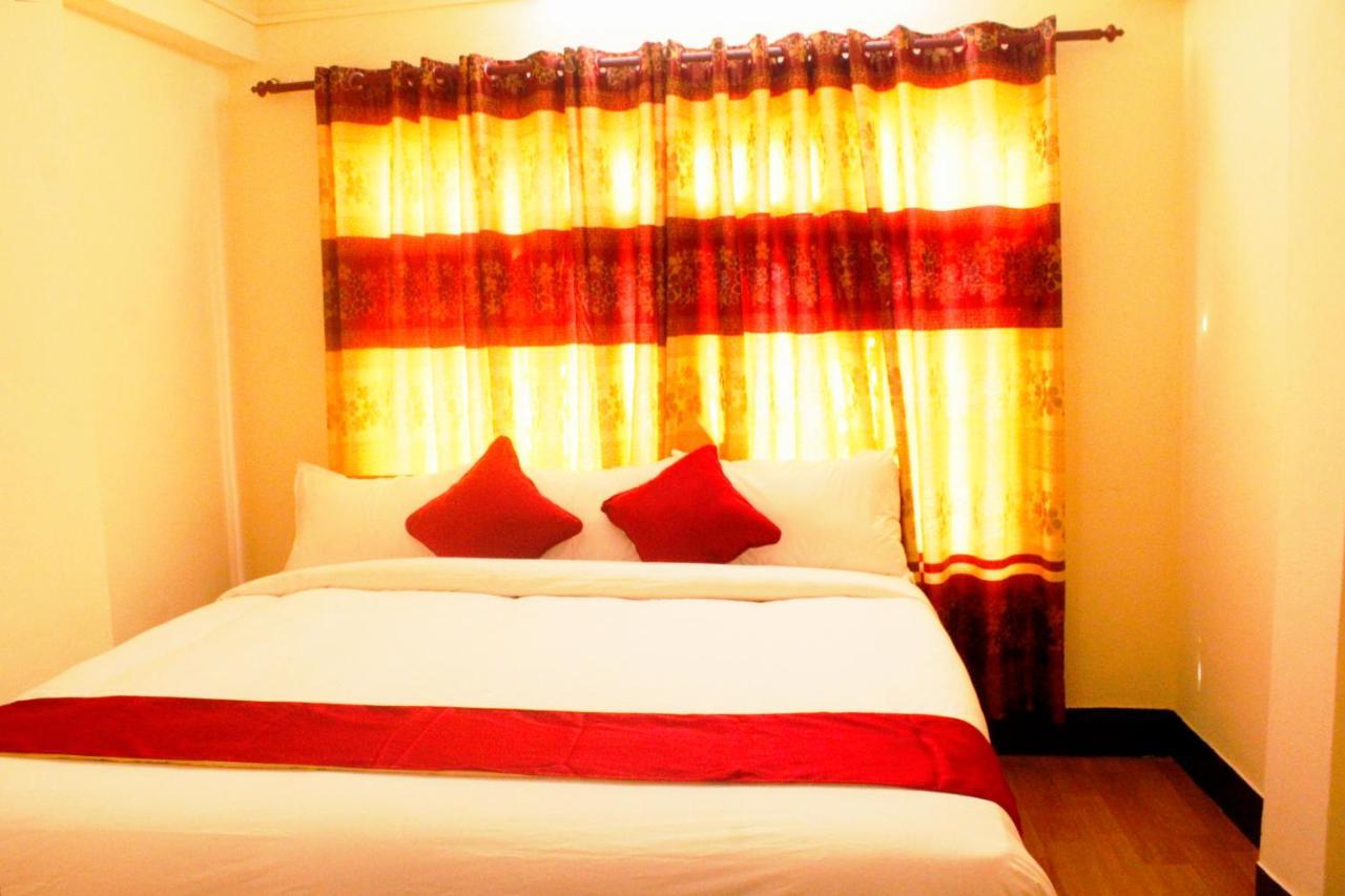Mountain Backpackers Hostel كاتماندو المظهر الخارجي الصورة